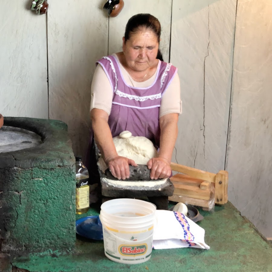 De Mi Rancho a Tu Cocina (Doña Ángela)